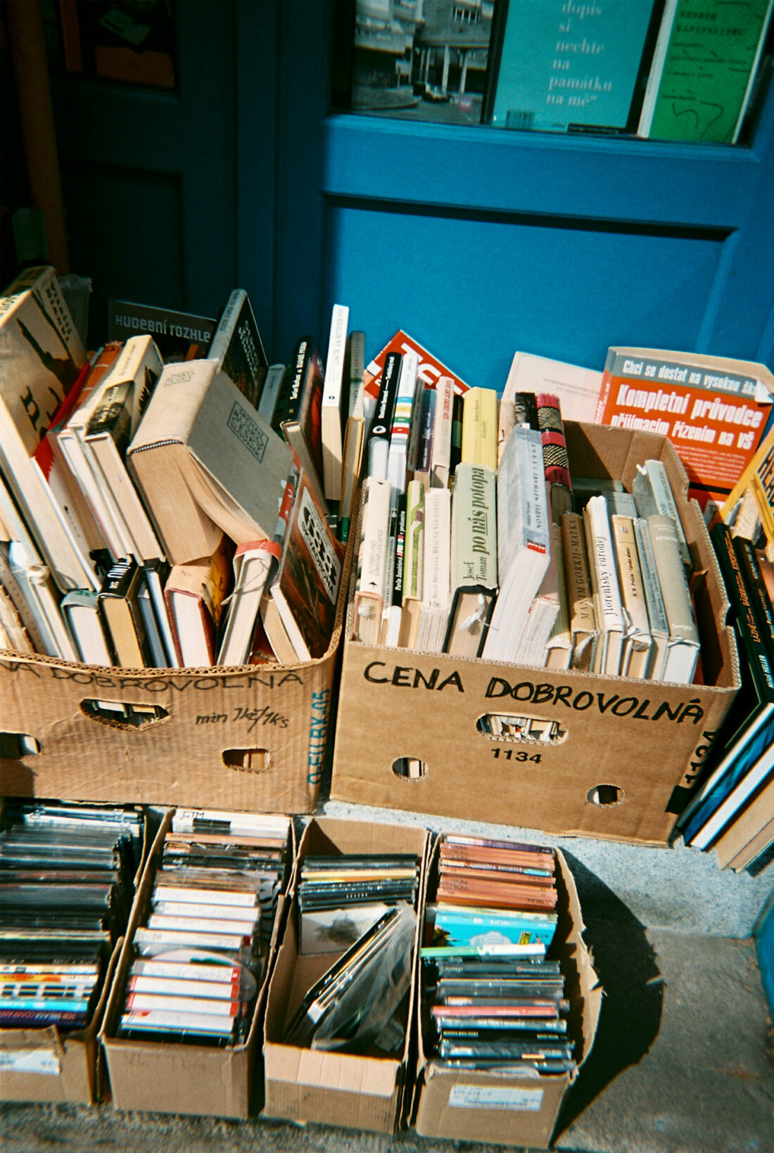 Kinol ReCamera – Recycled Disposable Camera