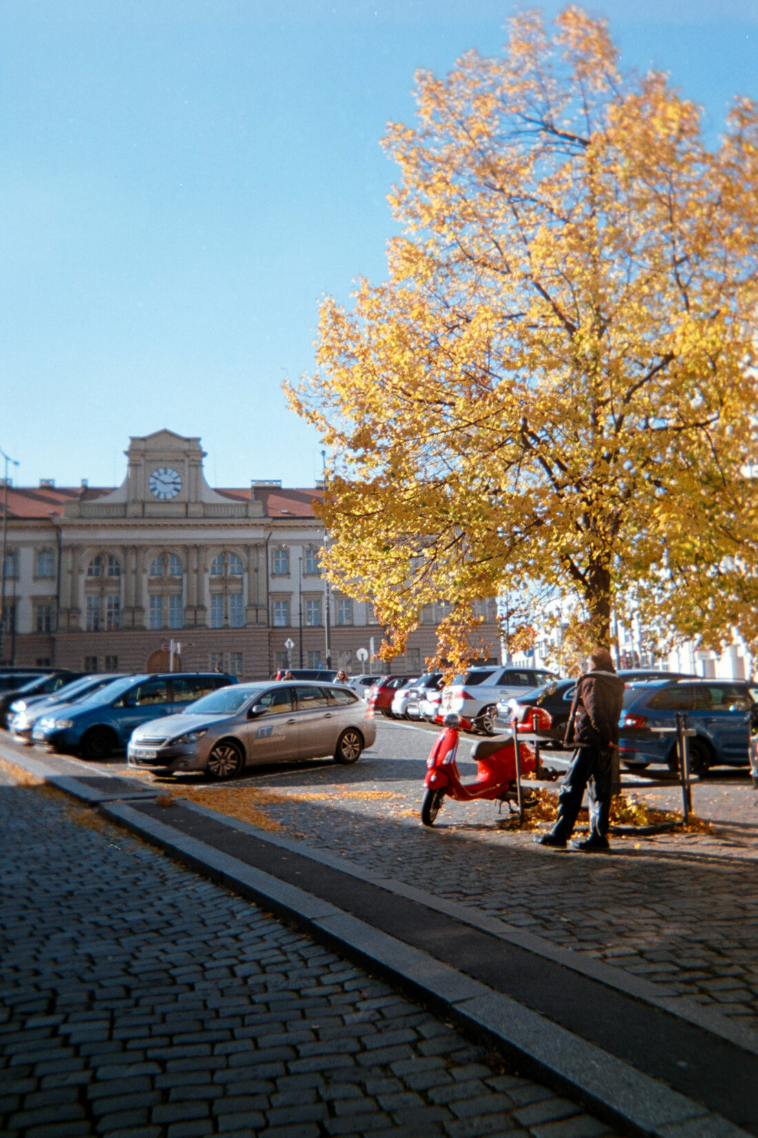 Kinol ReCamera – Recycled Disposable Camera