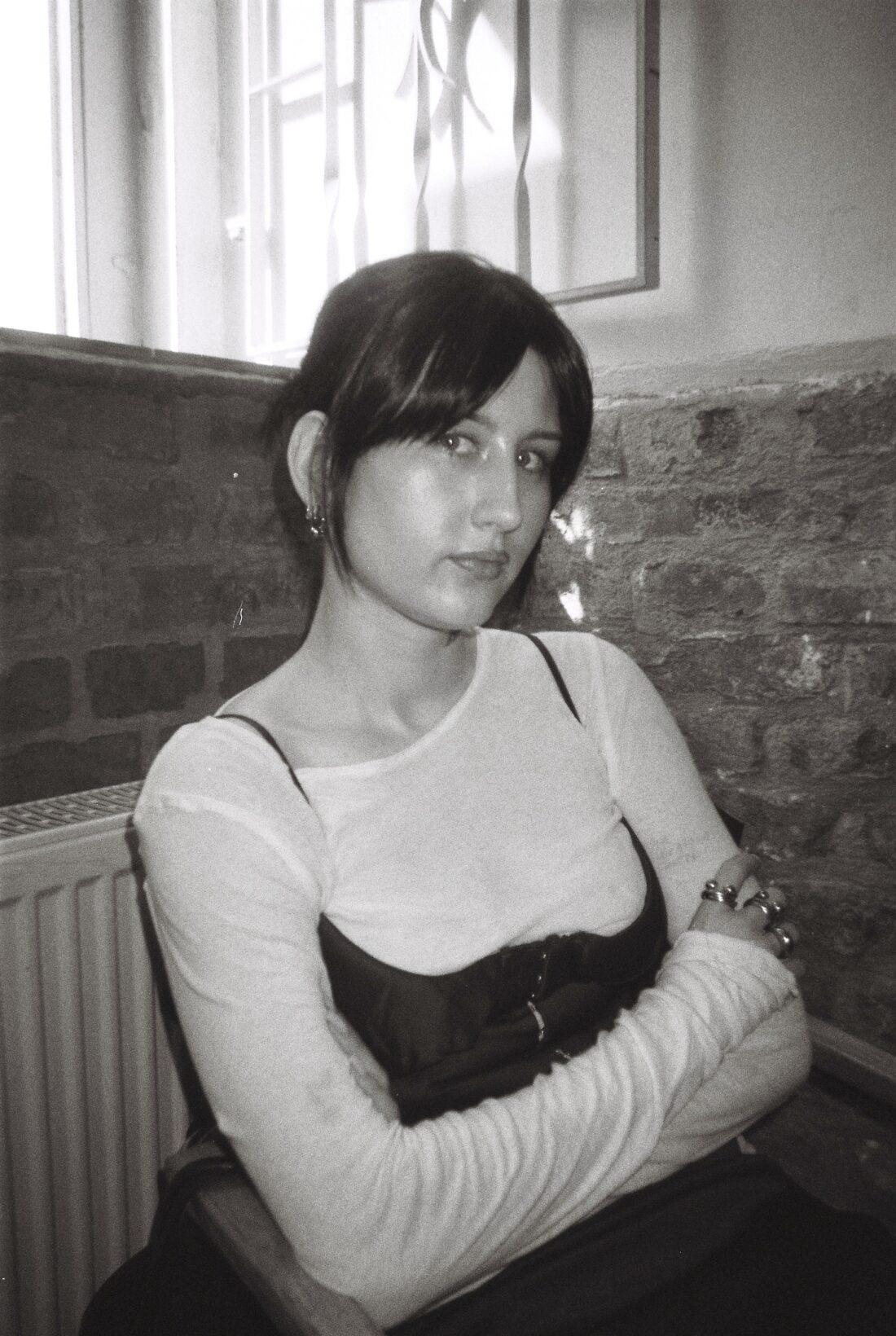 Kinol ReCamera Negra – Black & White Disposable Camera - Portraits